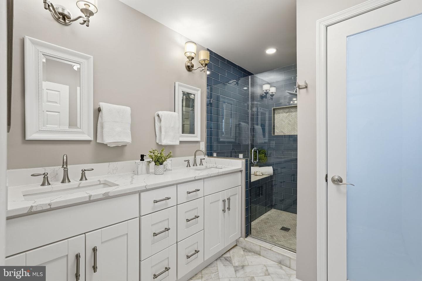 1411 Aldenham Lane photo 15