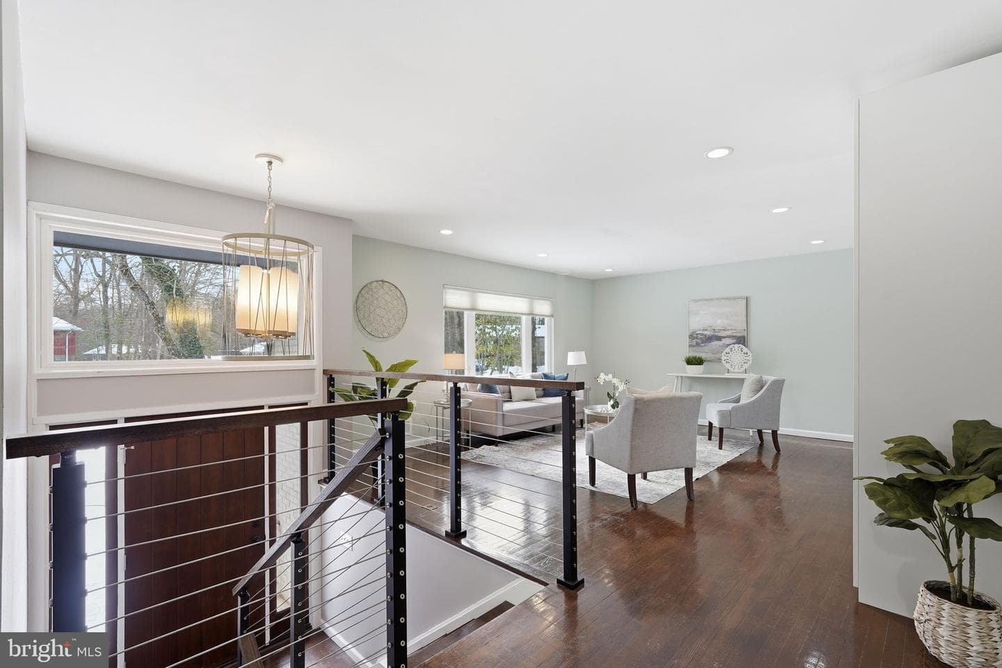1411 Aldenham Lane photo 2