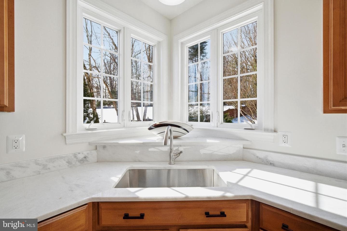 9348 Occoquan Overlook Drive photo 23