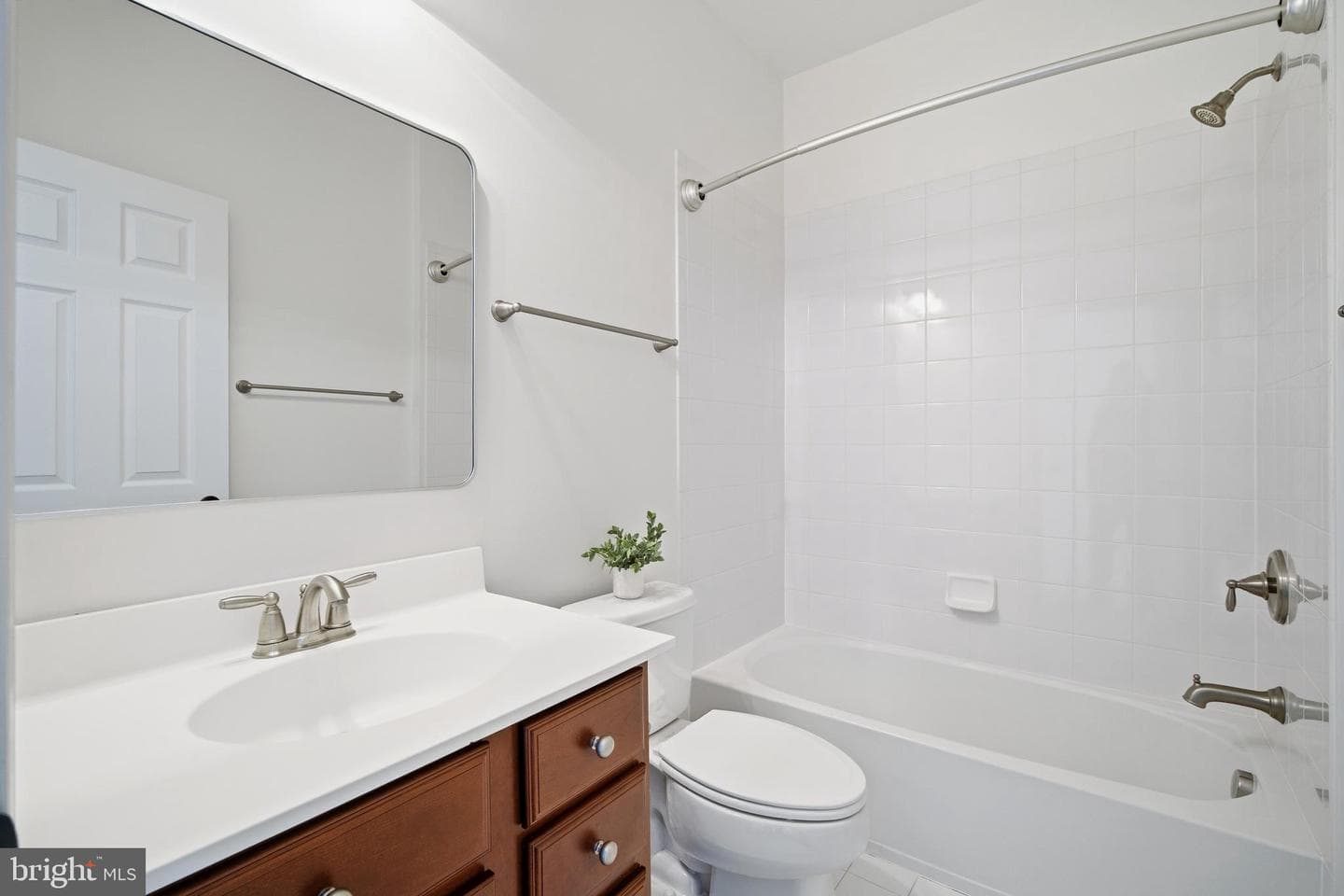 9348 Occoquan Overlook Drive photo 46