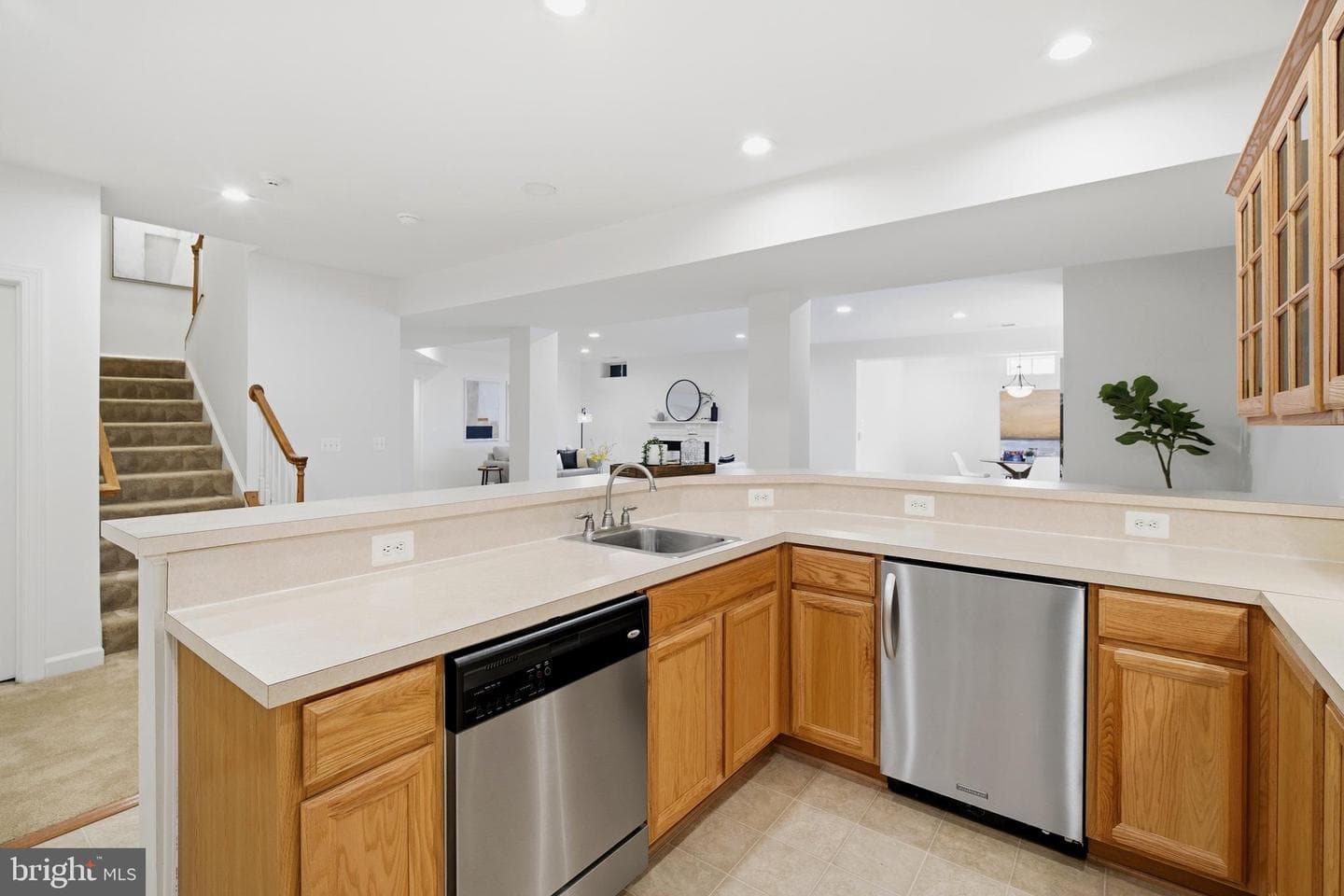 9348 Occoquan Overlook Drive photo 58