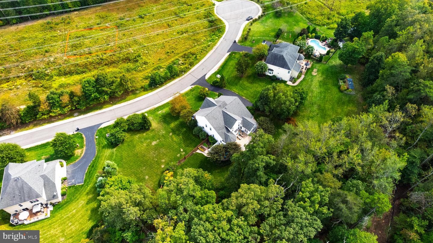 9348 Occoquan Overlook Drive photo 80