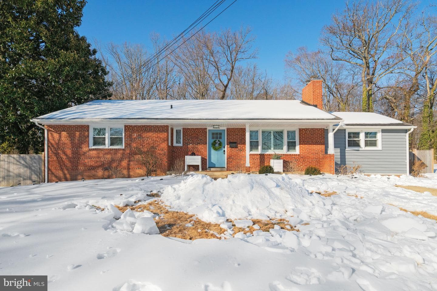 6726 Bostwick Drive photo 4