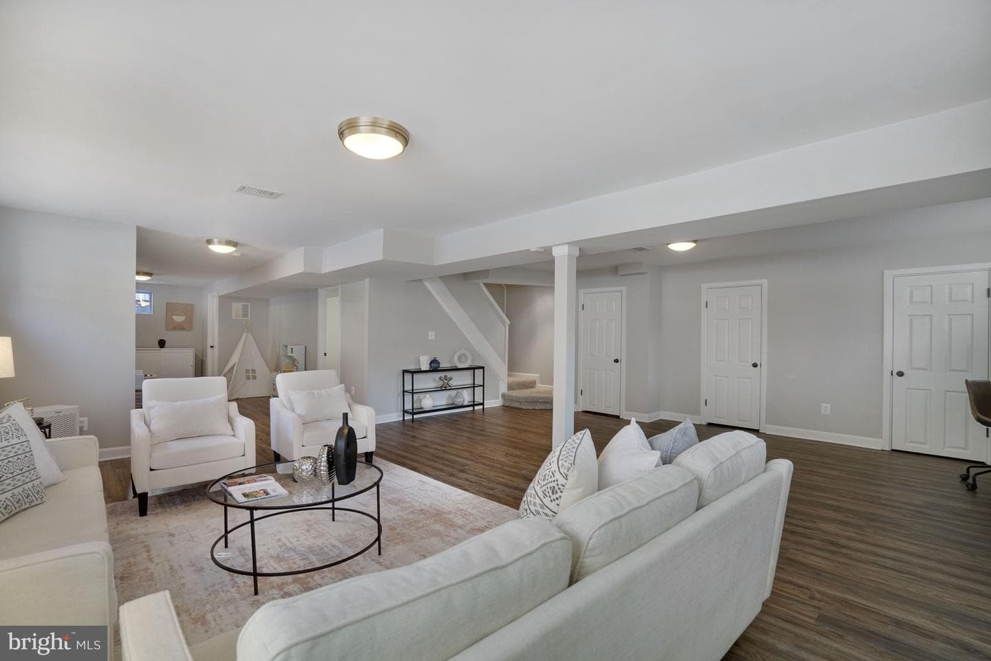 6726 Bostwick Drive photo 44