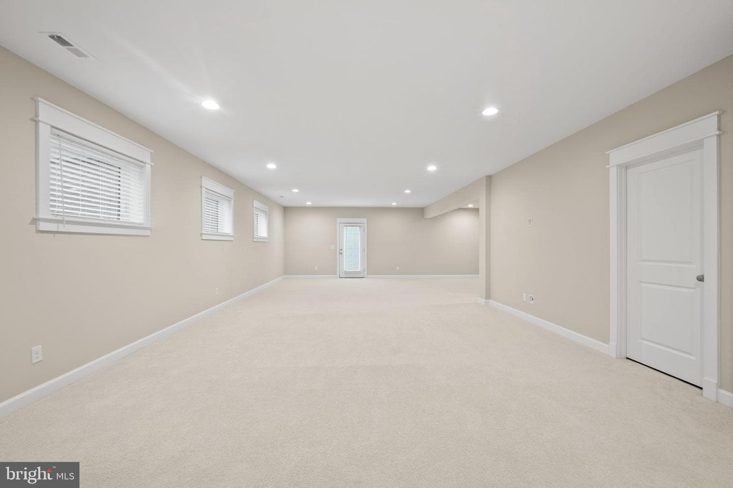 6712 Dean Drive photo 54