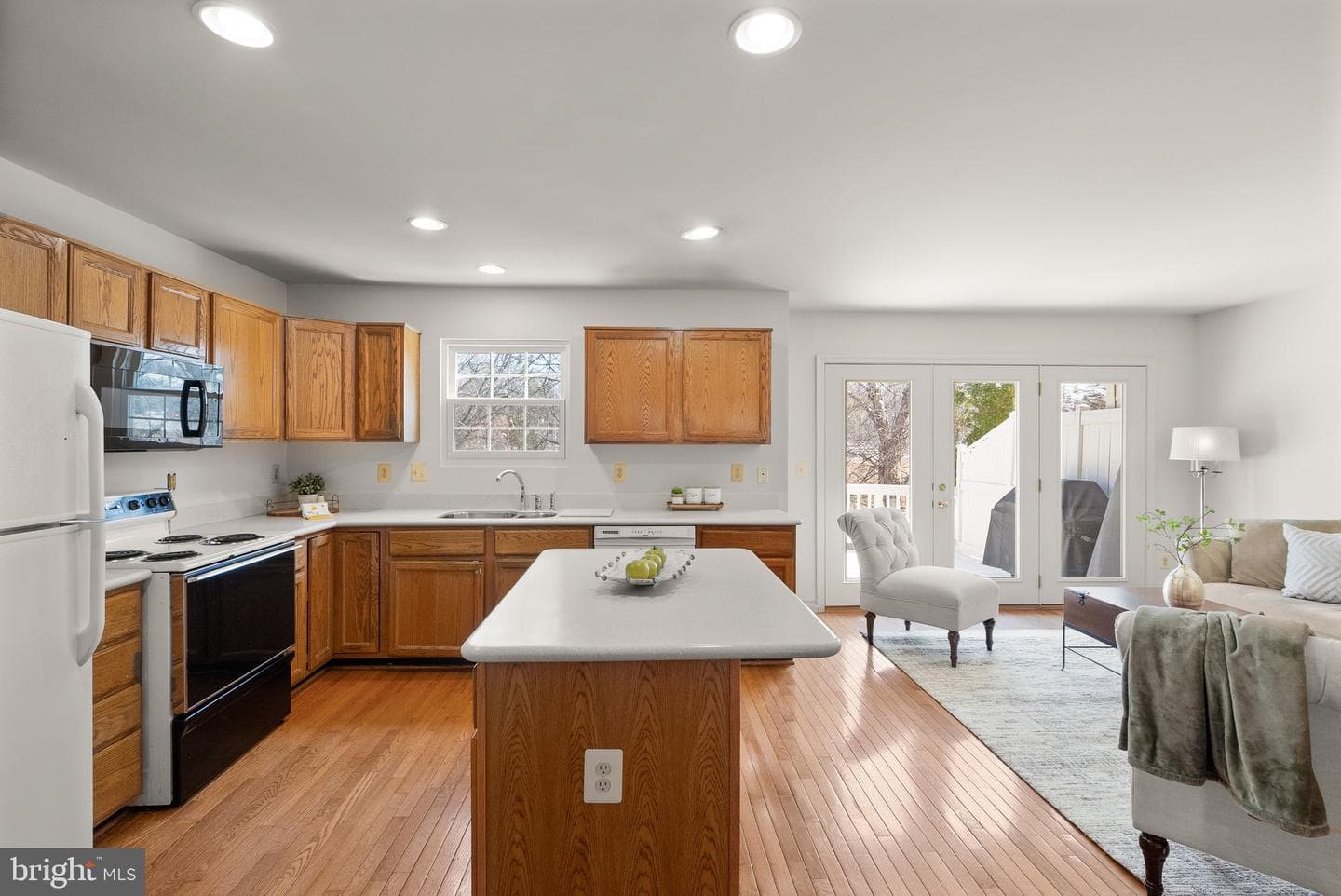 2709 Baronhurst Drive photo 12