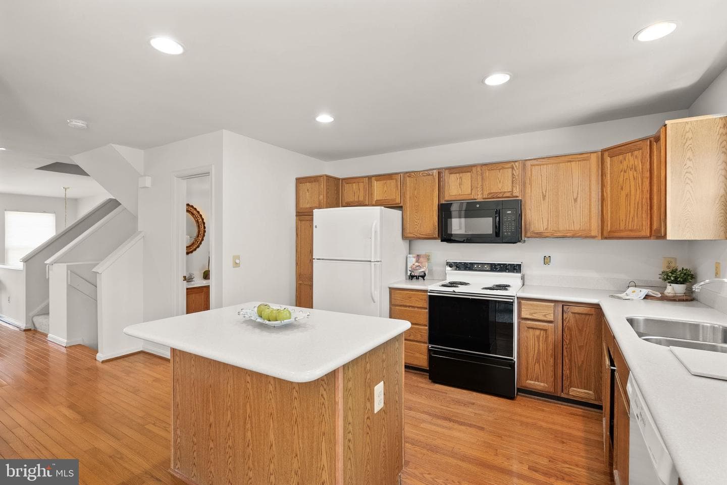2709 Baronhurst Drive photo 13
