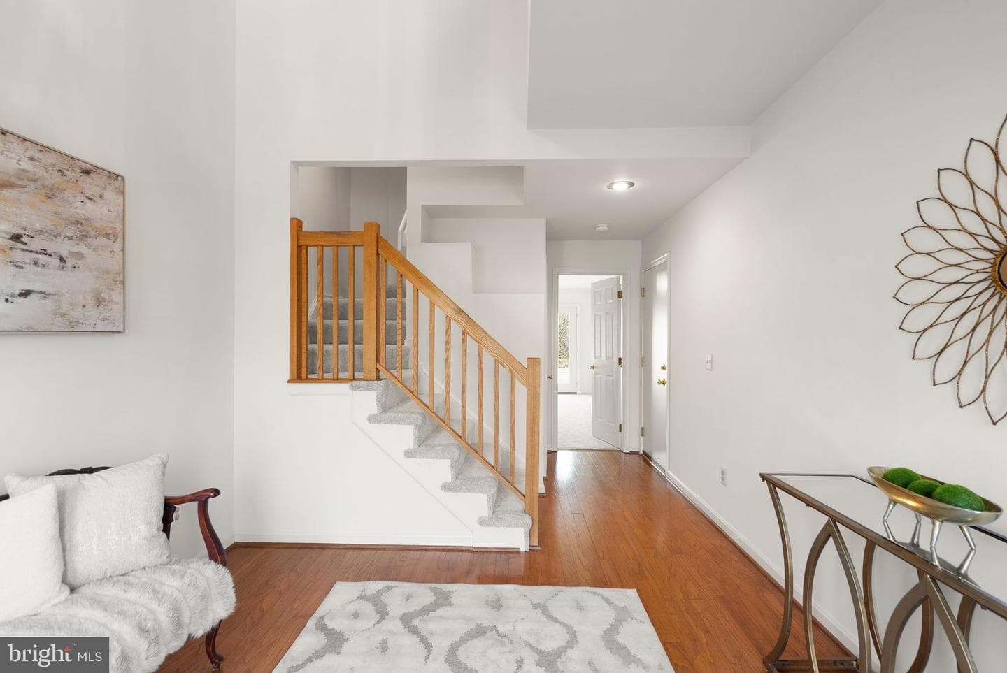 2709 Baronhurst Drive photo 5