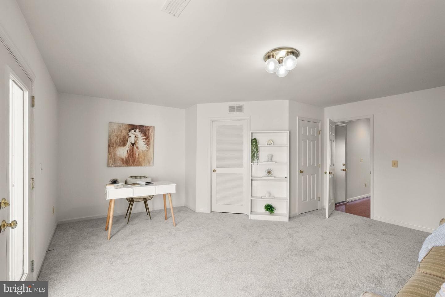 2709 Baronhurst Drive photo 9