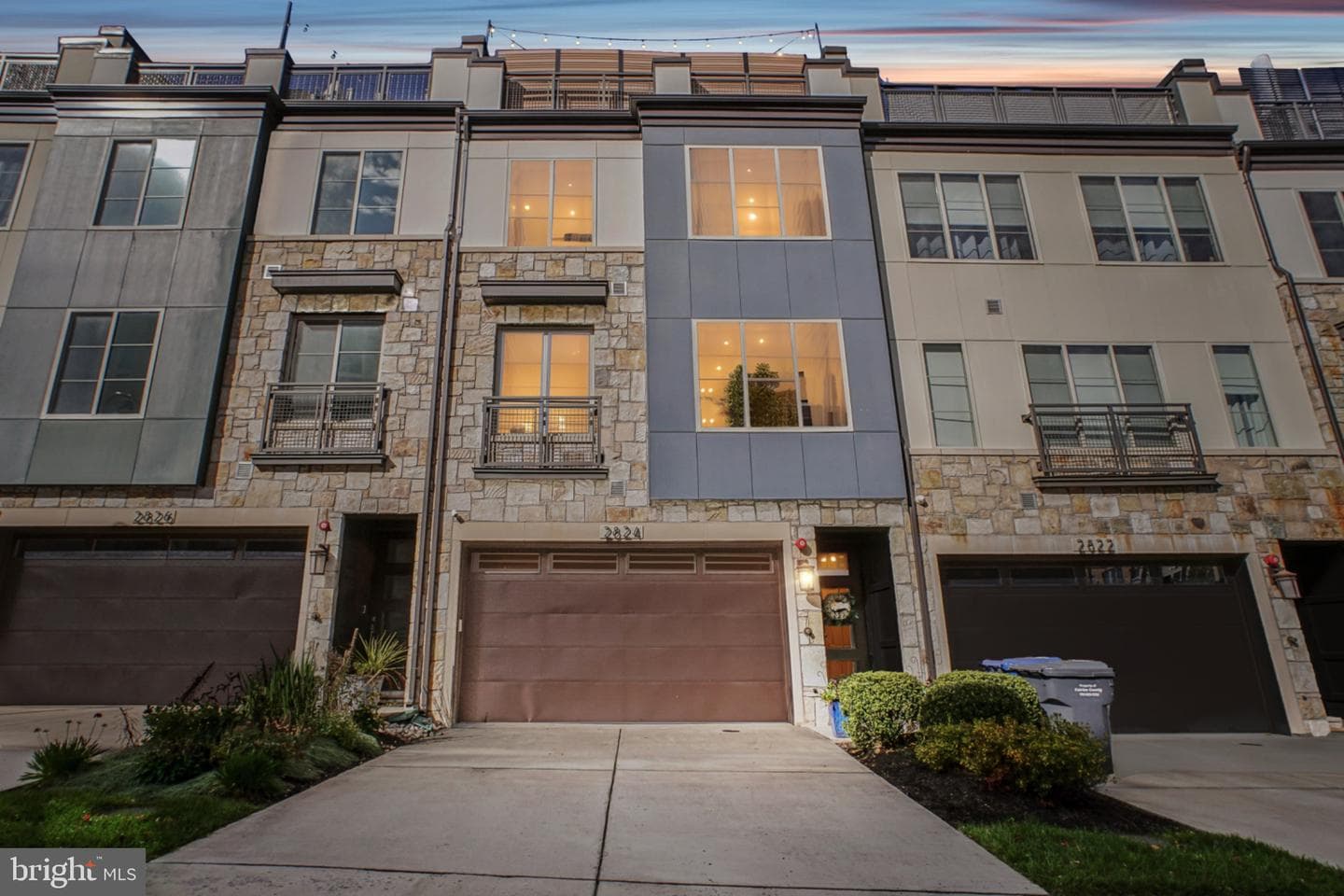 2824 Red Star Lane photo 1