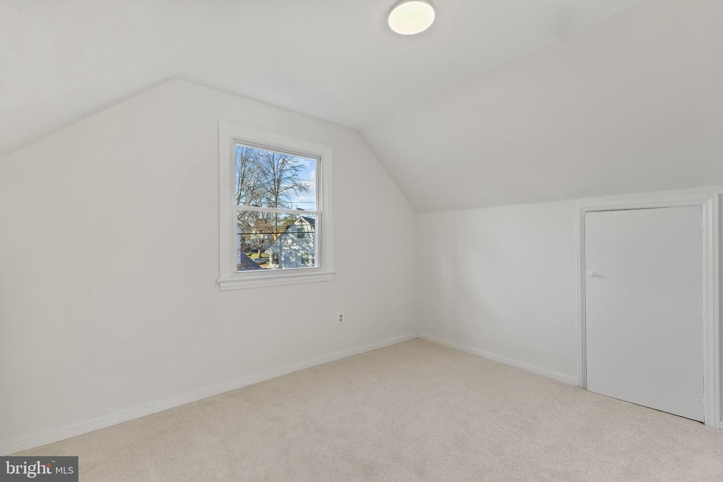 2012 Rollins Drive photo 19
