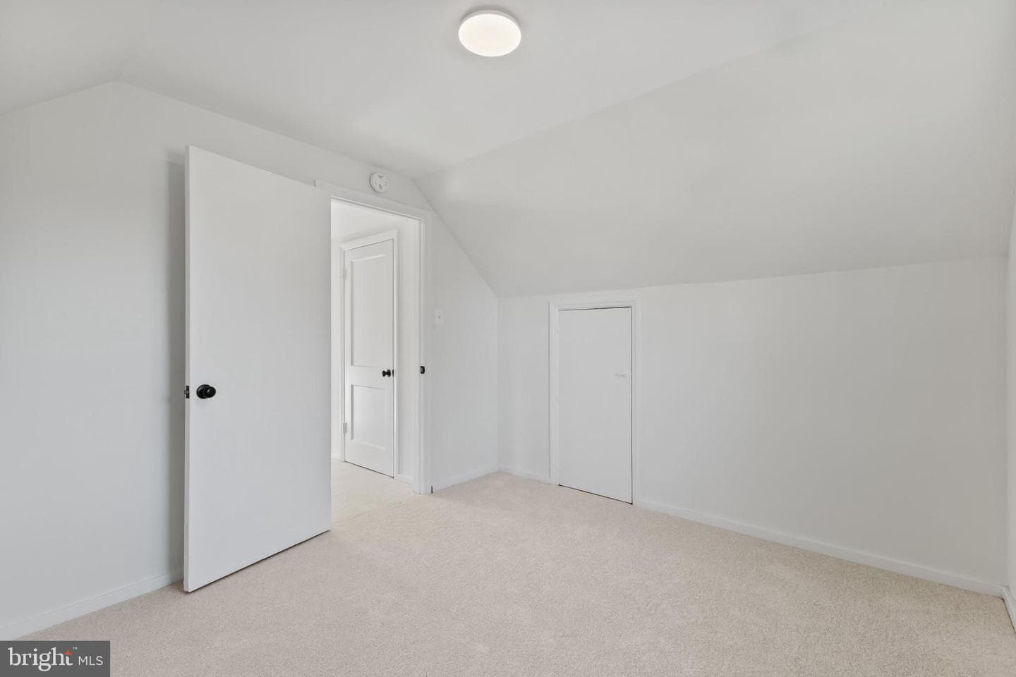 2012 Rollins Drive photo 21