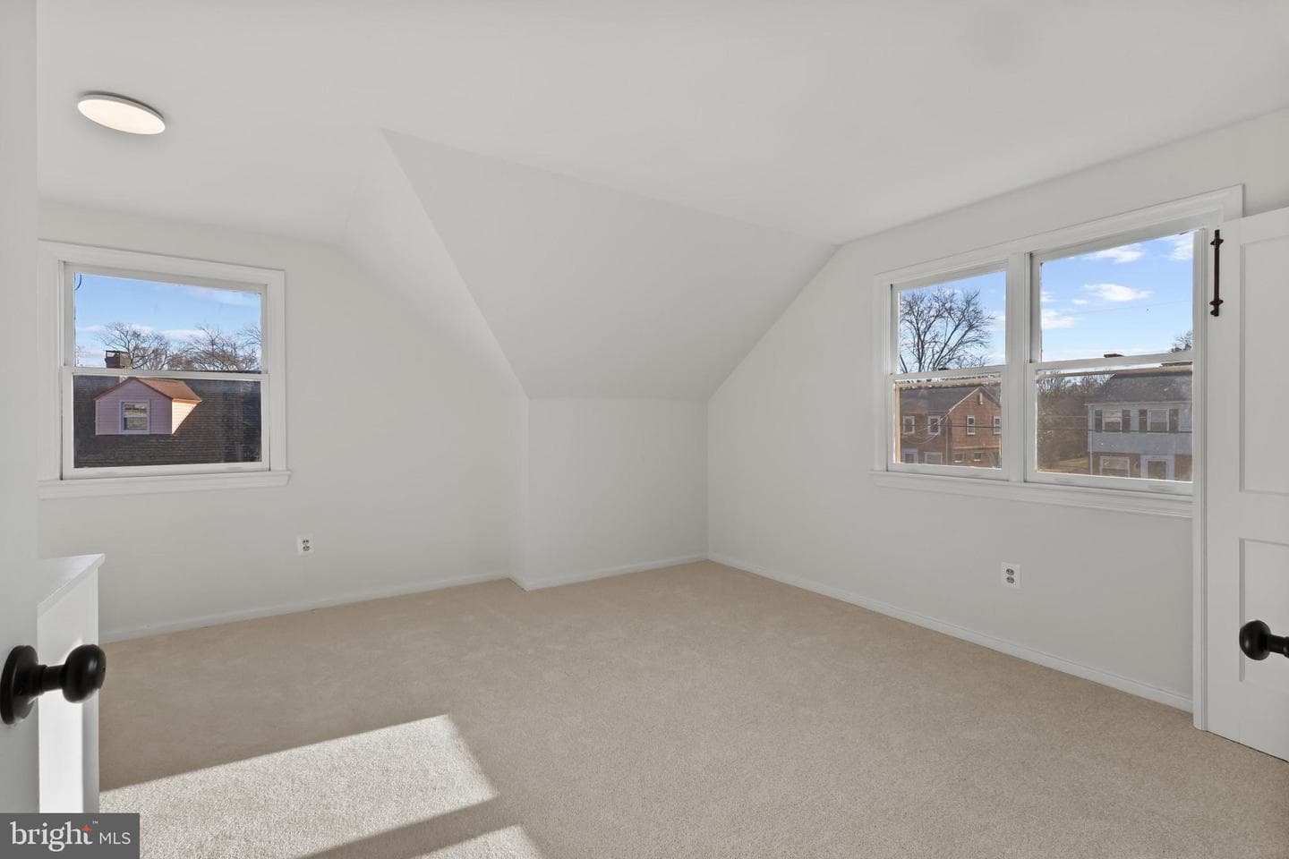 2012 Rollins Drive photo 24