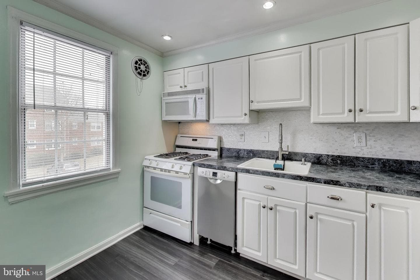 6622 E Wakefield Drive #b1 photo 10