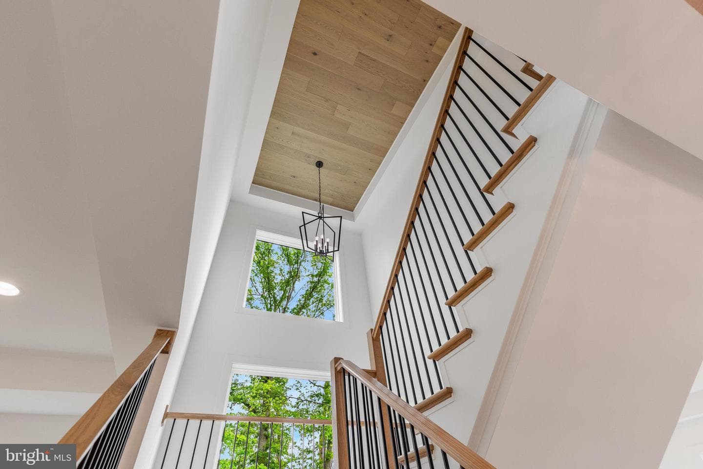 9209 Franks Point Lane photo 30