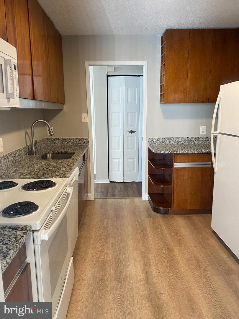 2311 Pimmit Drive #1214 photo 13