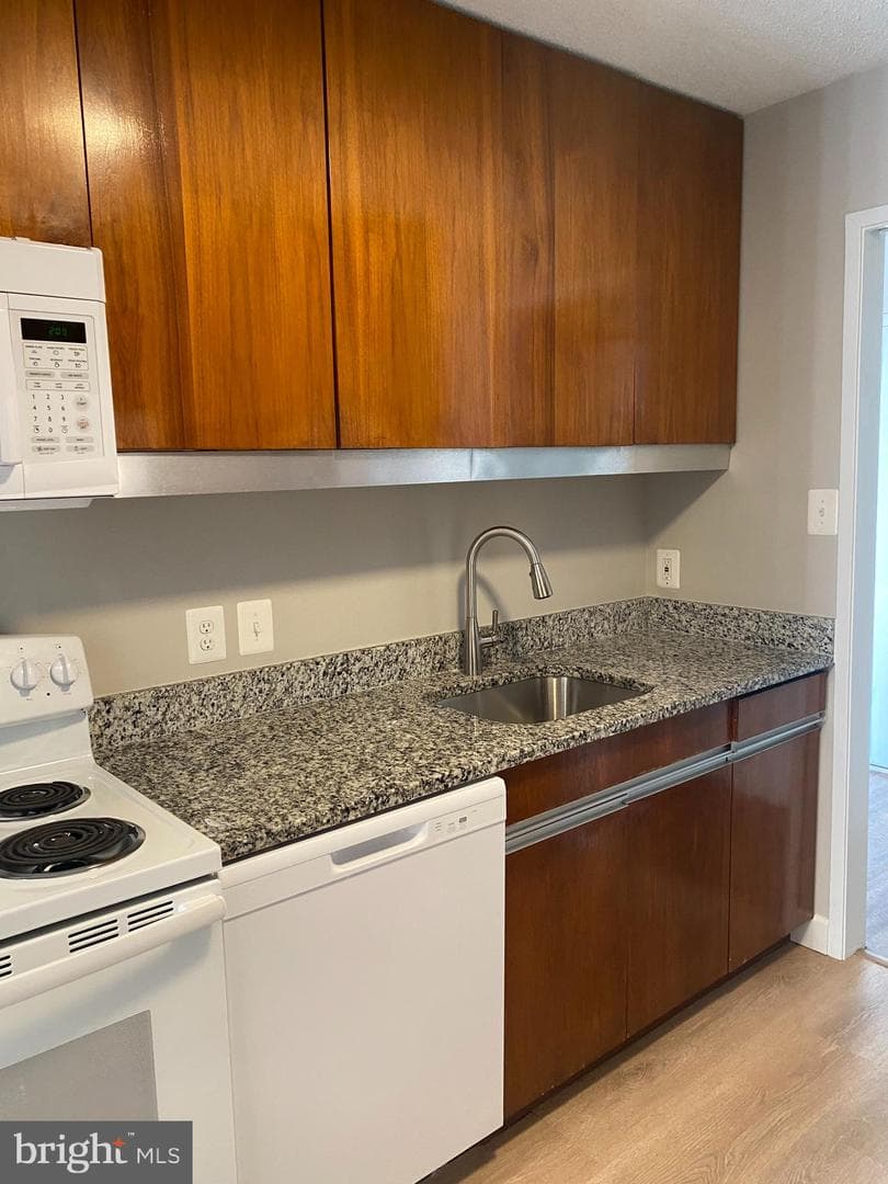 2311 Pimmit Drive #1214 photo 18