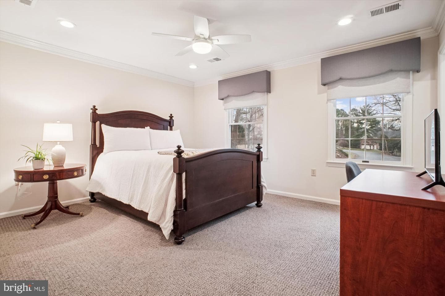 8405 Honeywood Court photo 43