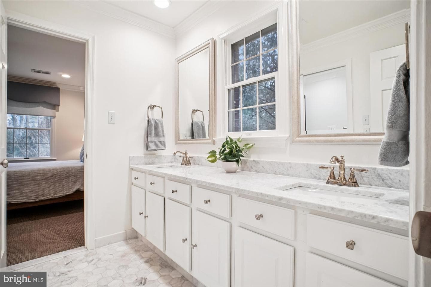 8405 Honeywood Court photo 48