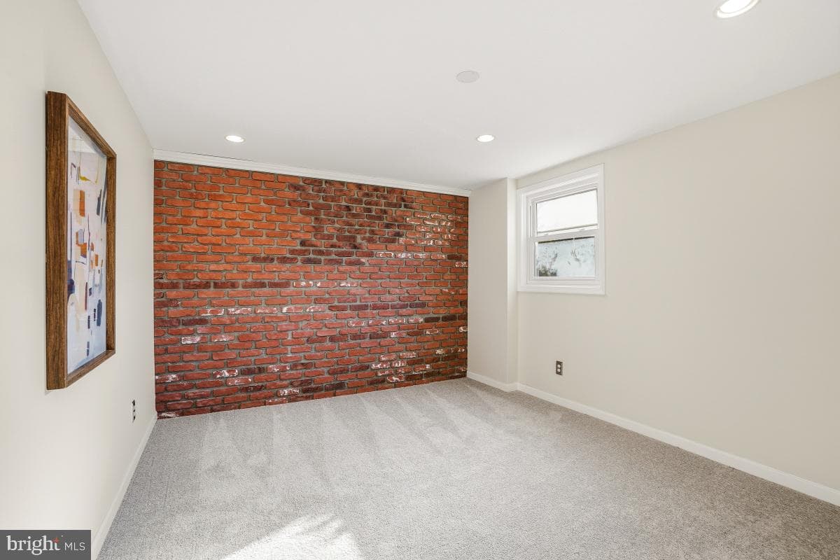 9108 Suede Court photo 22