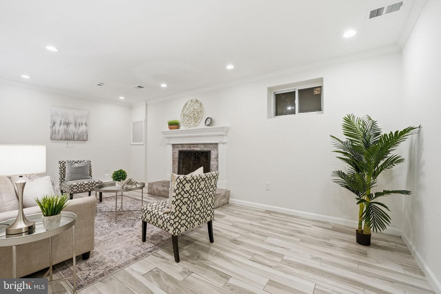 9652 Lindenbrook Street photo 38