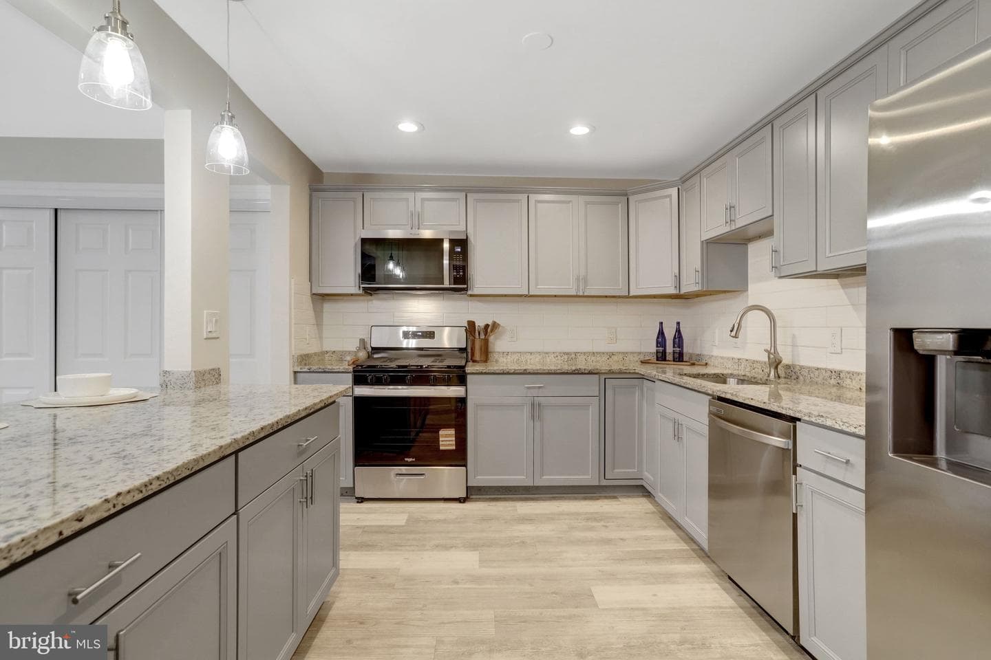 7800 Dassett Court #204 photo 14
