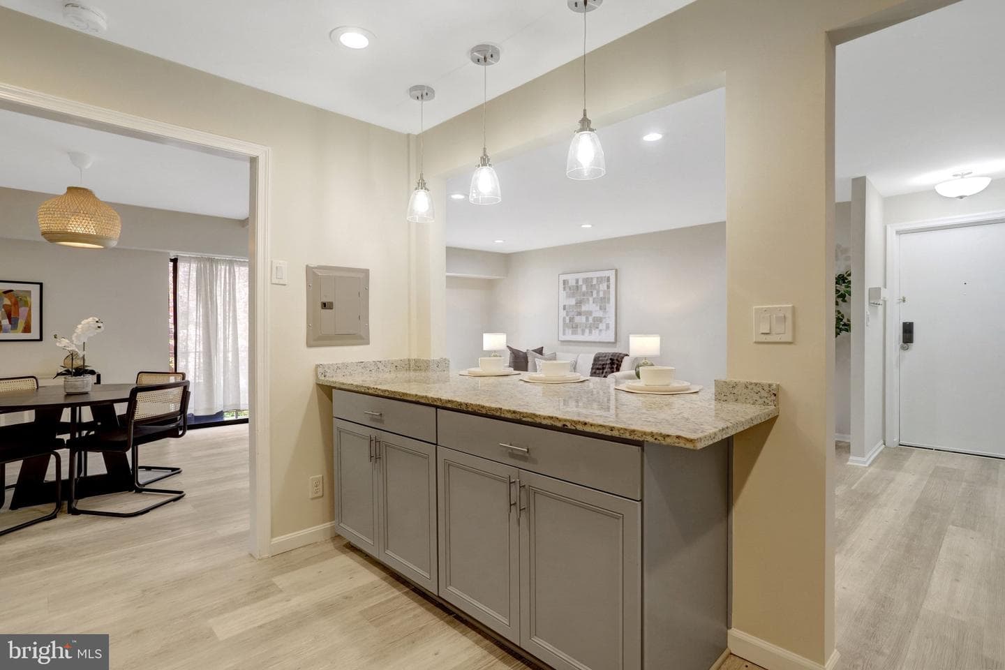 7800 Dassett Court #204 photo 16