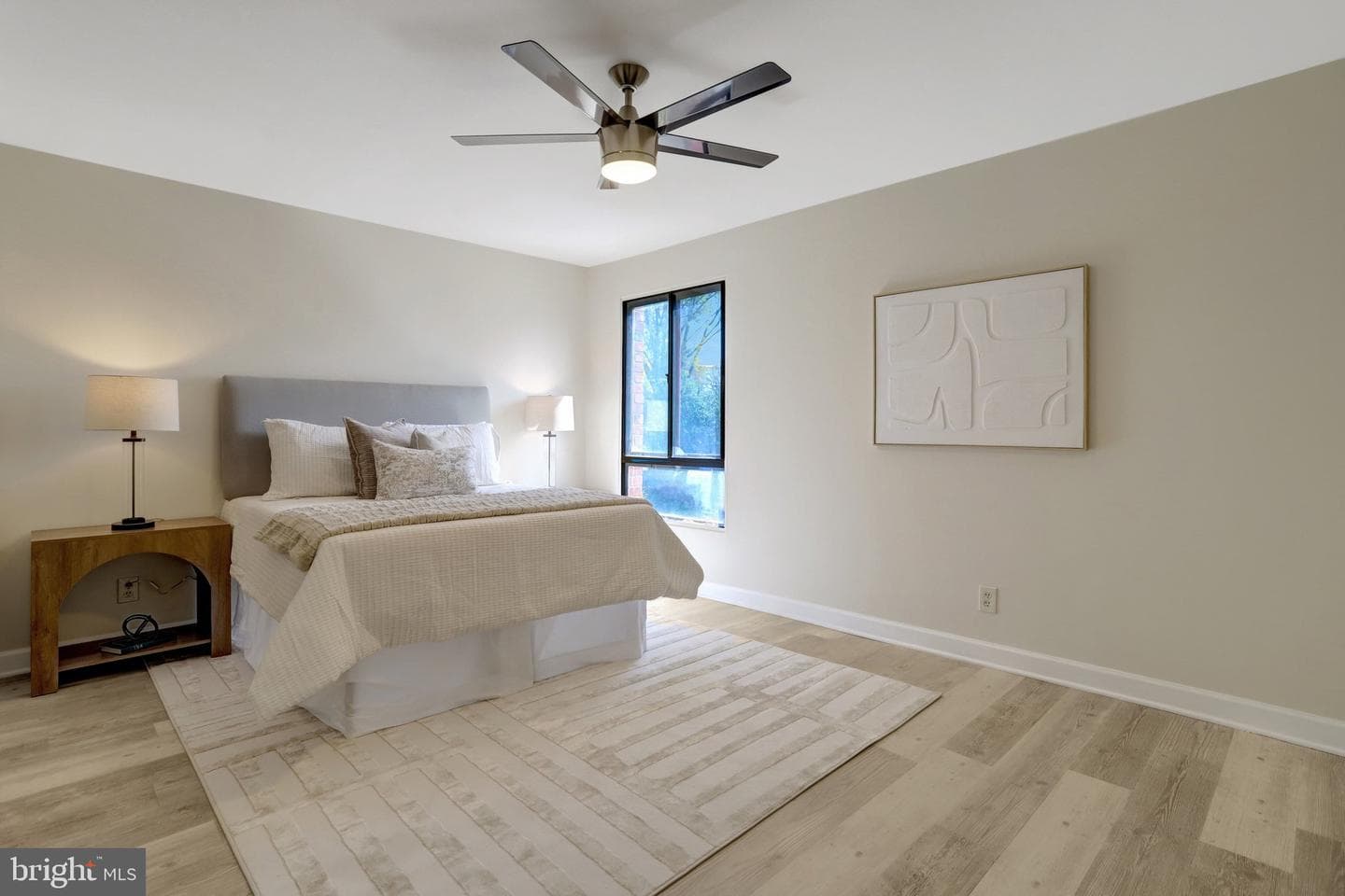 7800 Dassett Court #204 photo 18