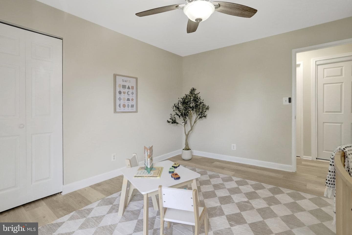 7800 Dassett Court #204 photo 34