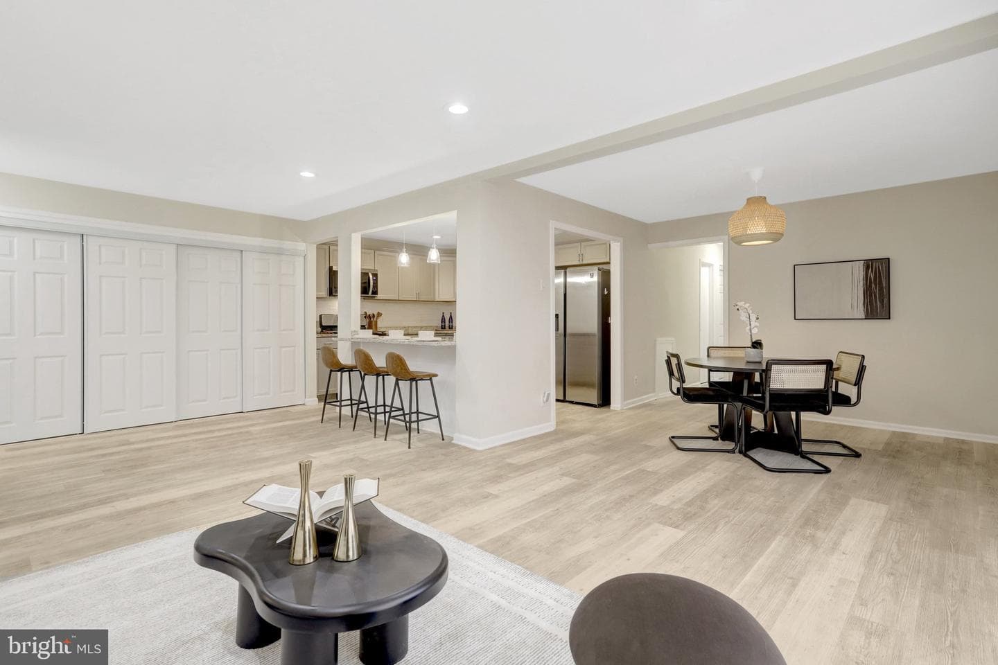 7800 Dassett Court #204 photo 9