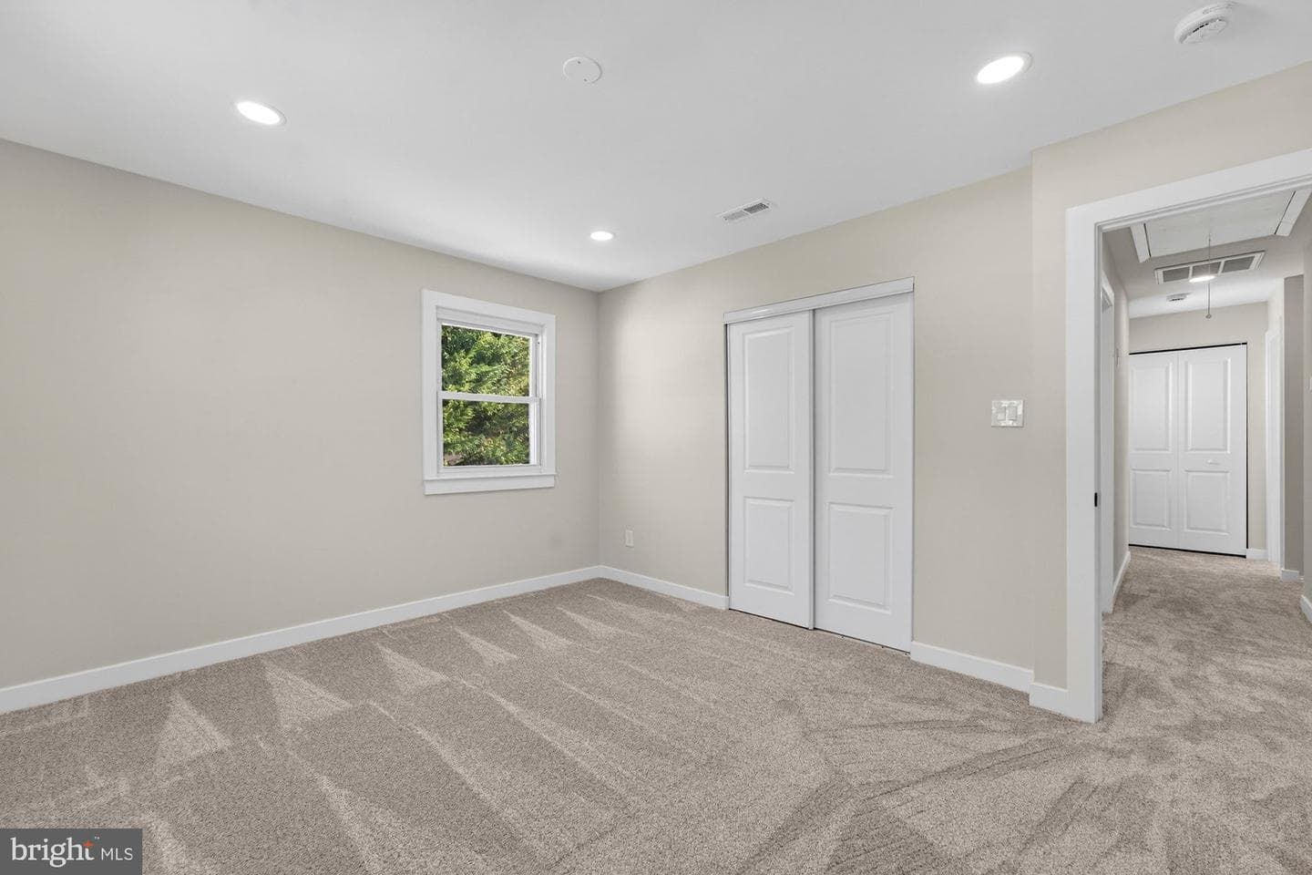 8612 Cottage Street photo 33