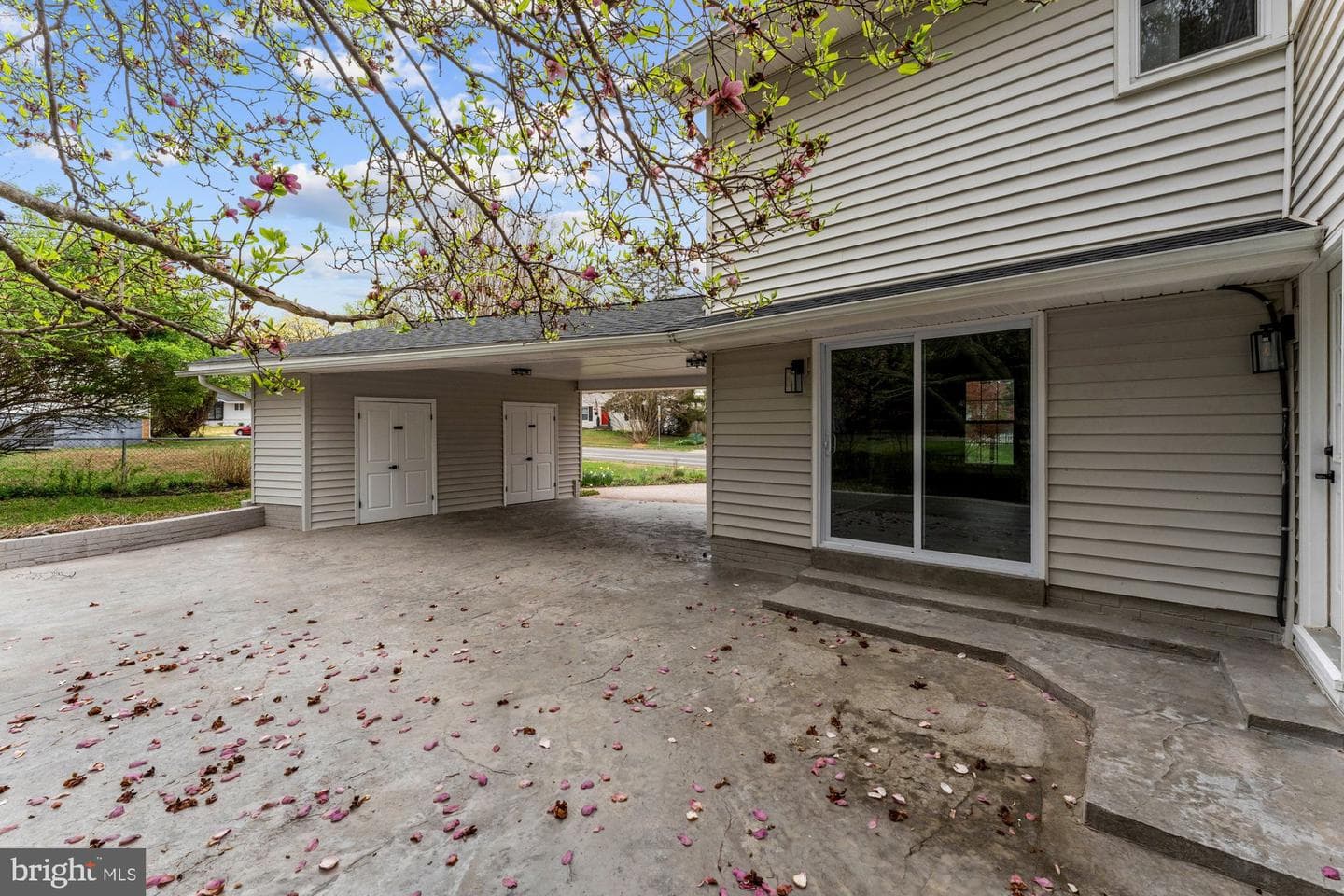 8612 Cottage Street photo 63