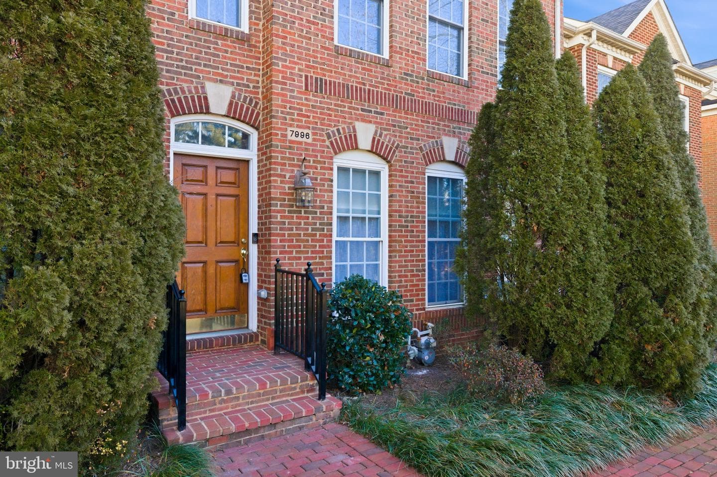 7996 Reserve Way photo 3