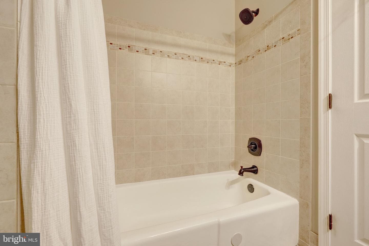307 Valeview Court NW photo 23
