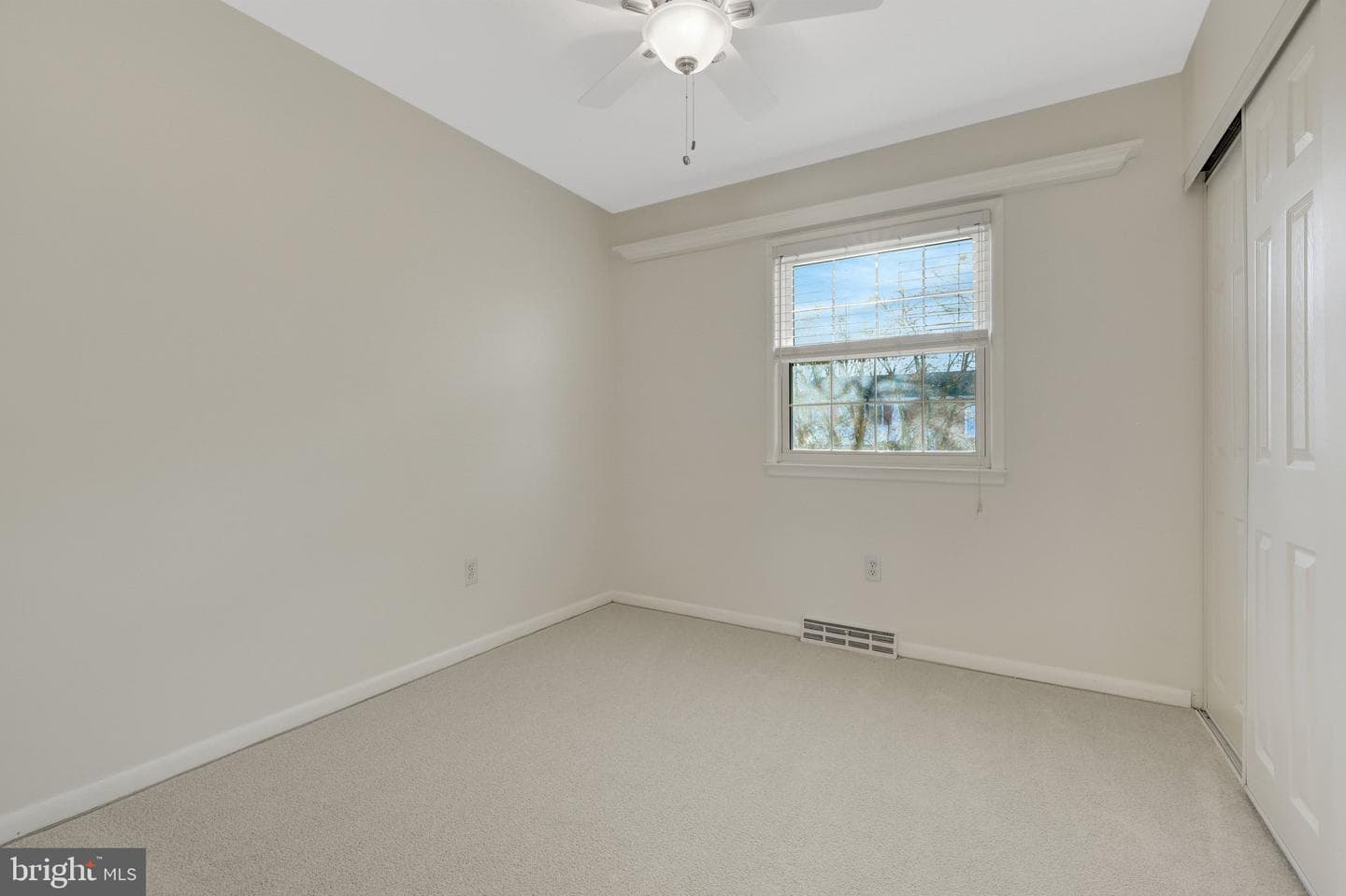307 Valeview Court NW photo 30