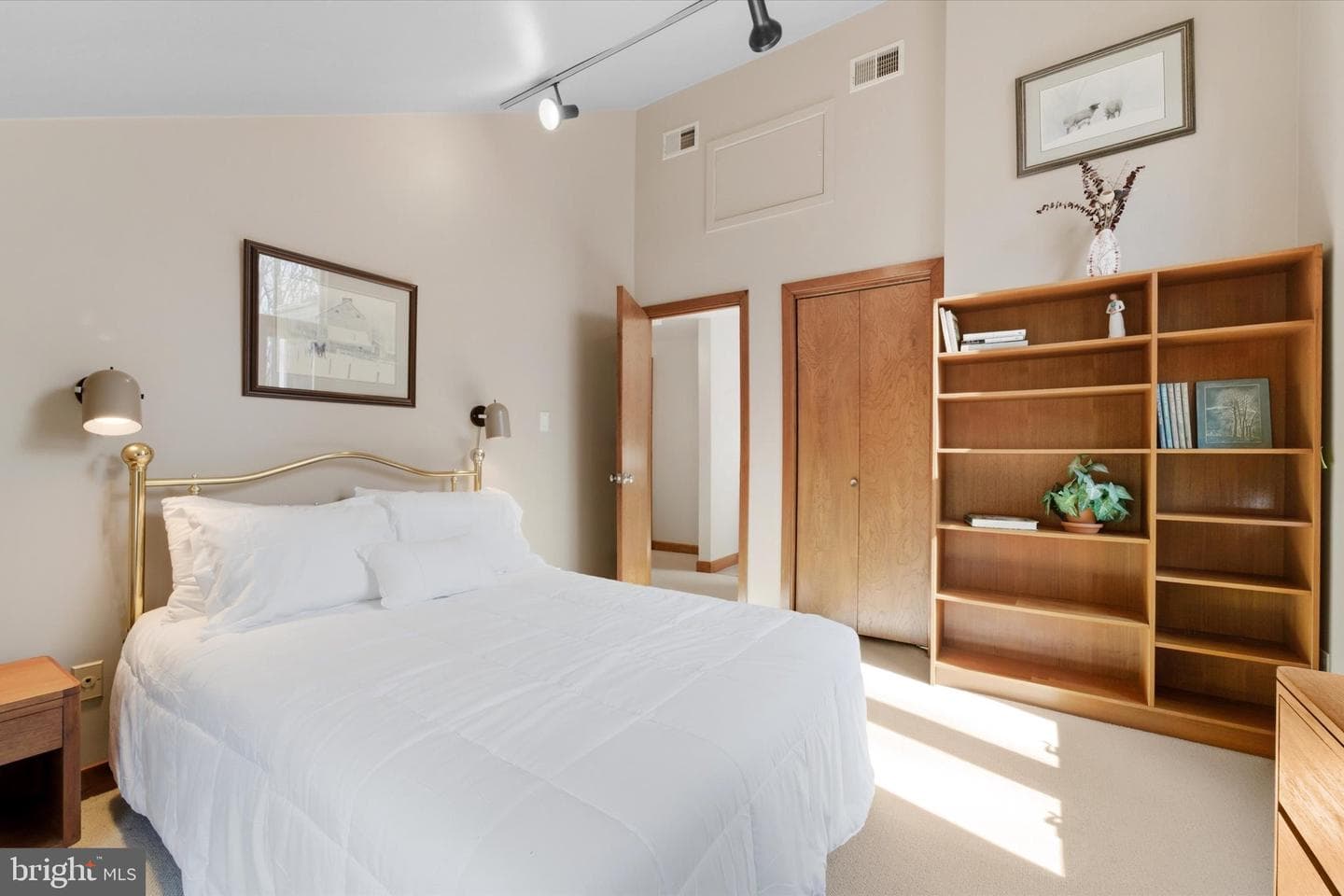 12500 Paradise Spring Road photo 11