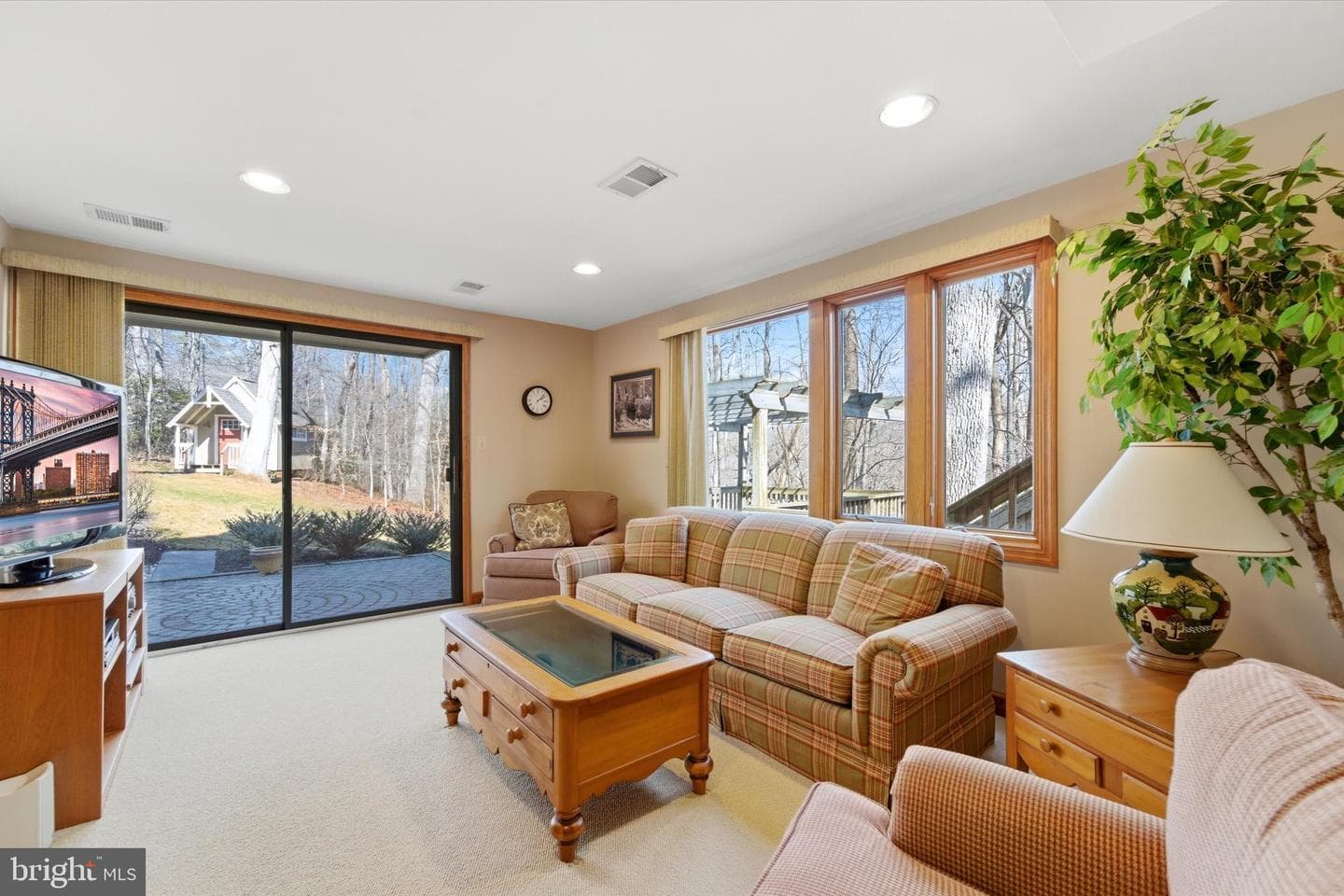 12500 Paradise Spring Road photo 8