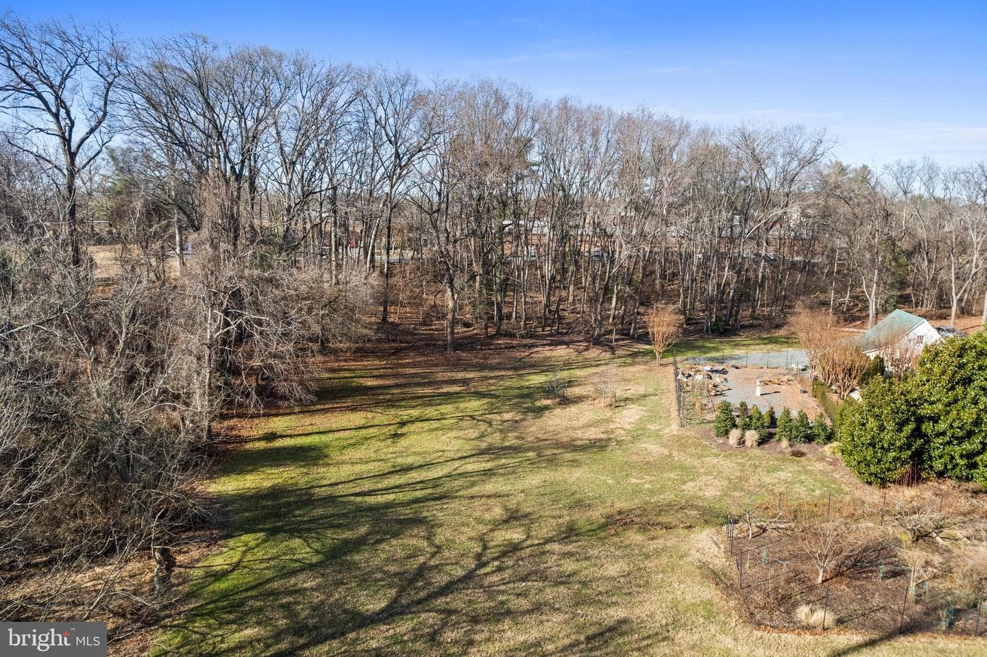 9813 Georgetown Pike photo 8
