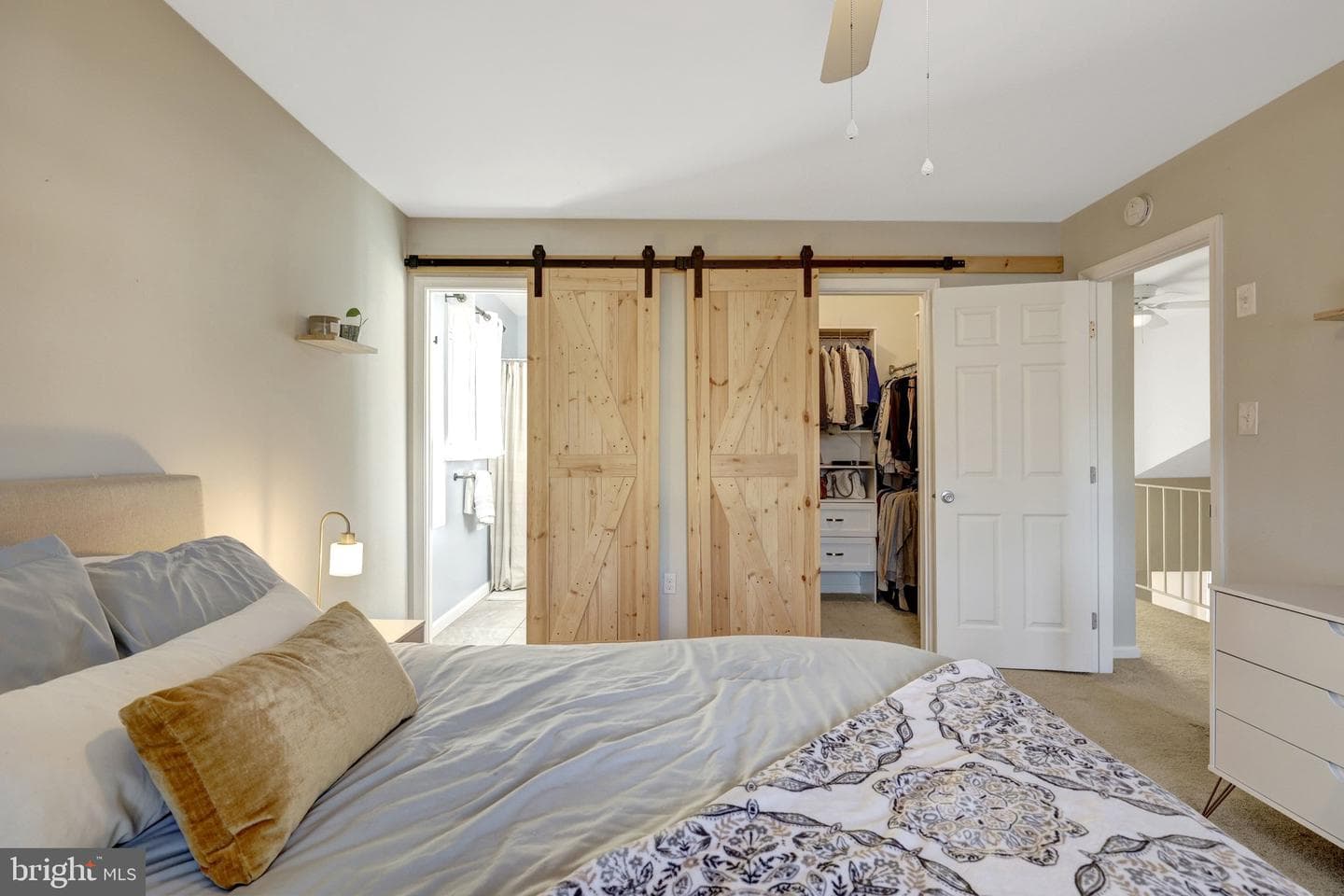 2155 Veenendaal Court photo 23