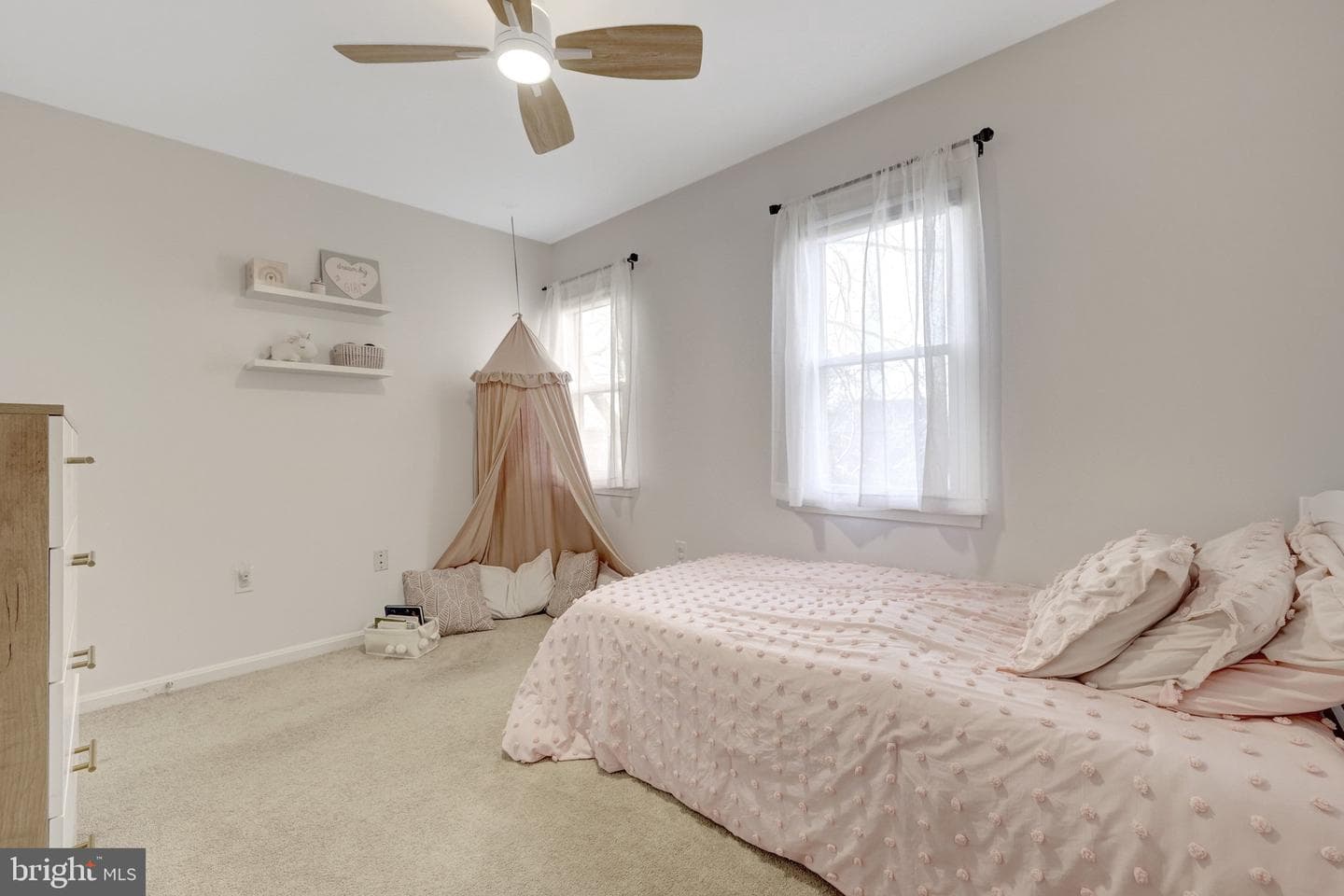 2155 Veenendaal Court photo 28