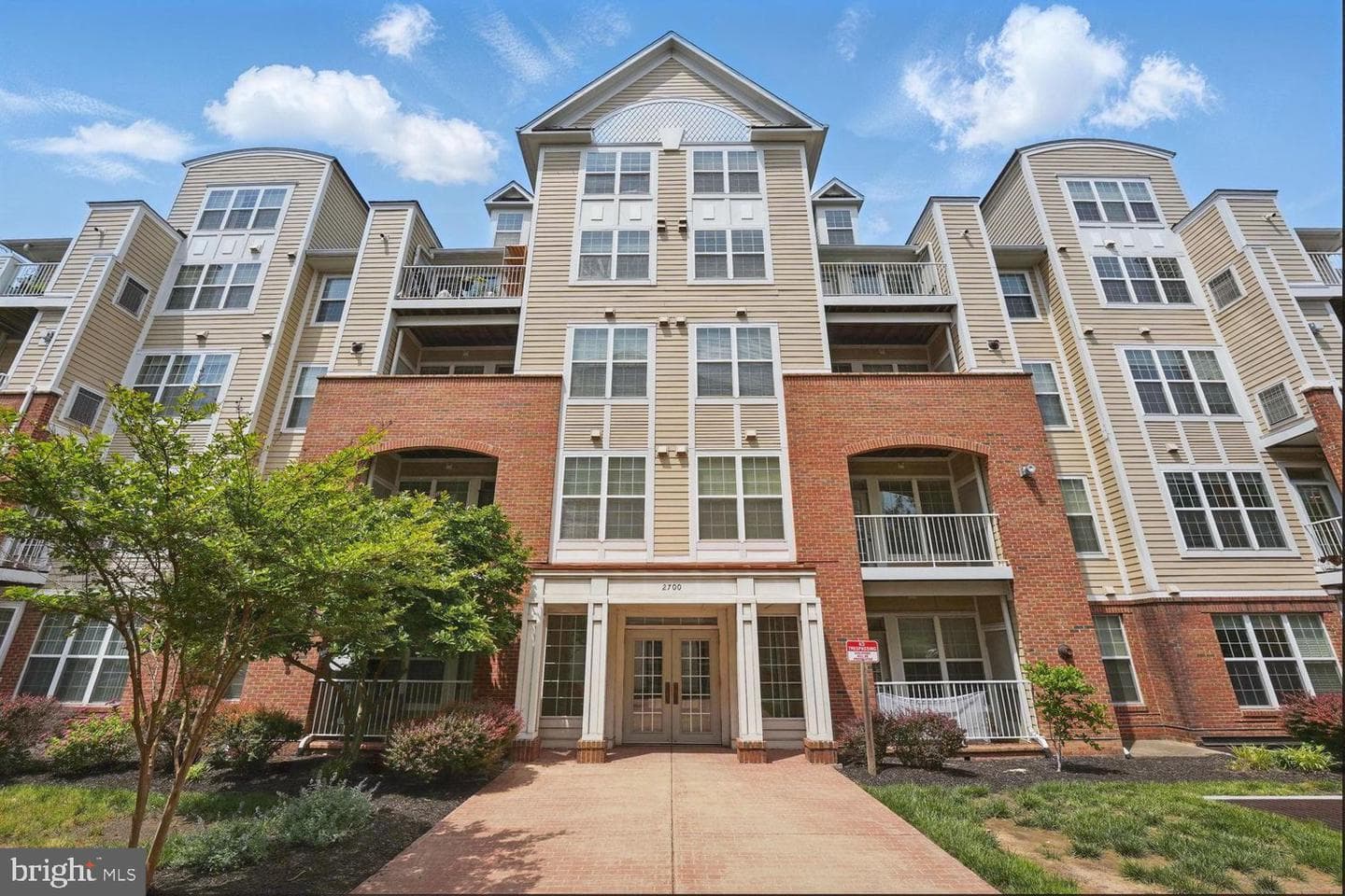 2700 Bellforest Court #201