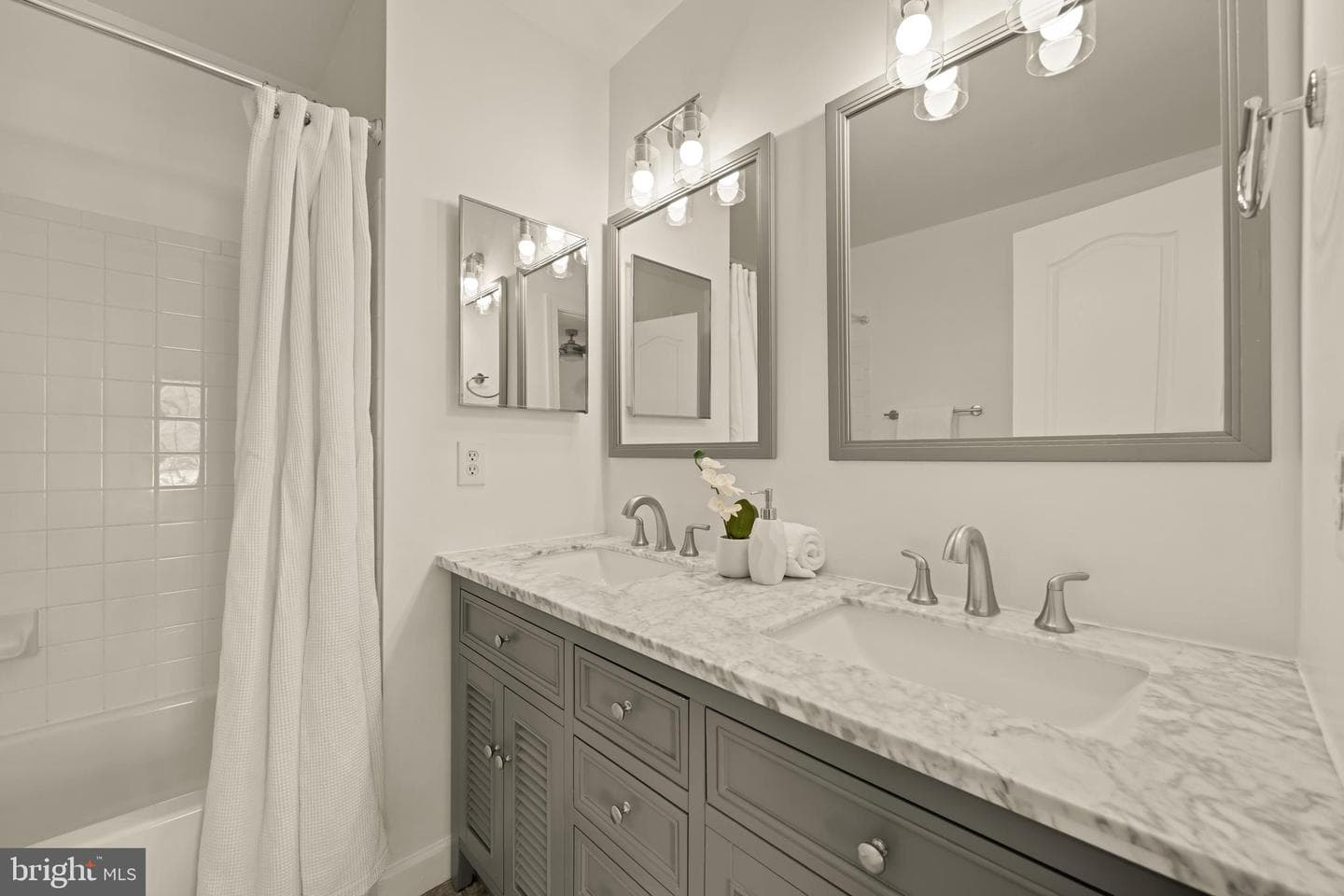 8093 Gatehouse Road #2 photo 25