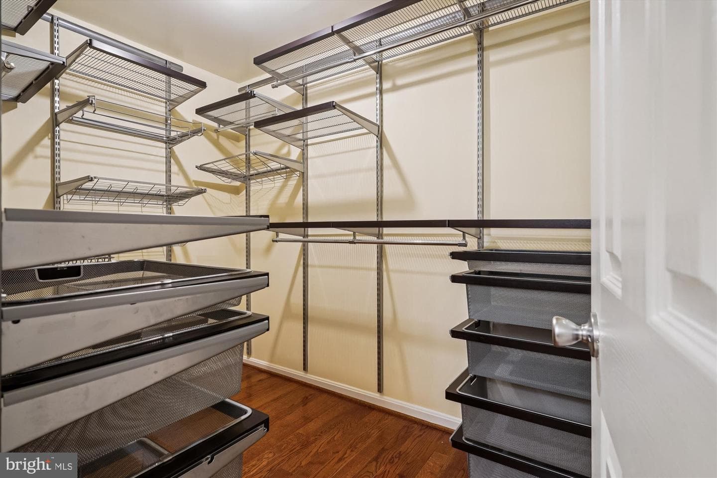 12179 Queens Brigade Drive photo 27