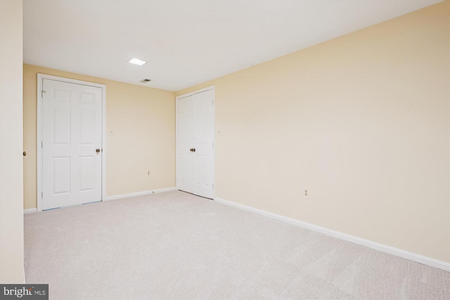12179 Queens Brigade Drive photo 40