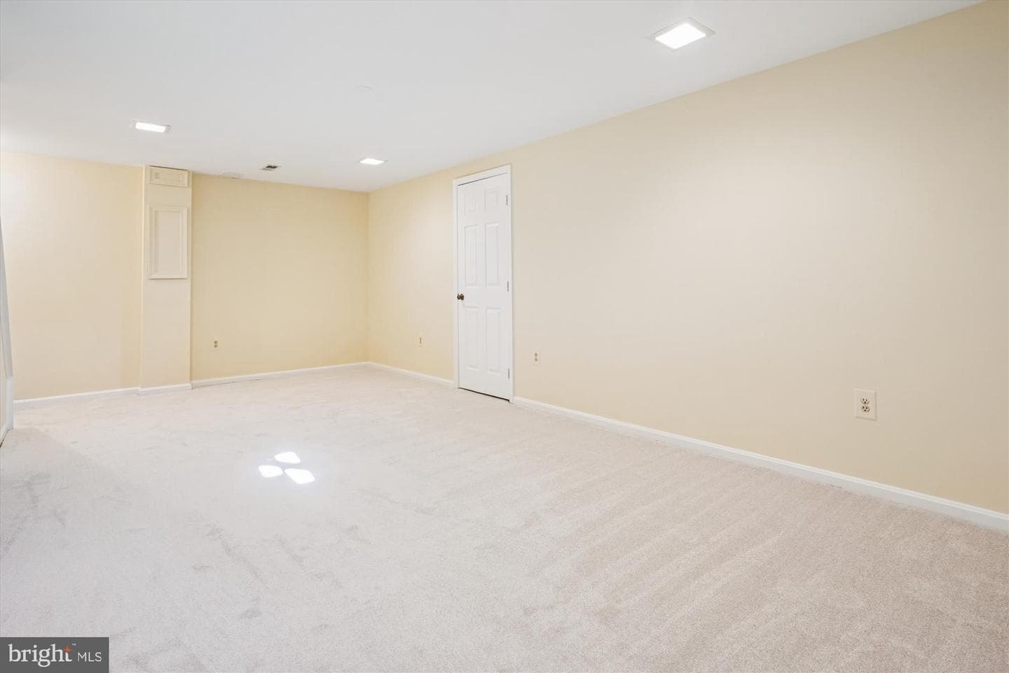 12179 Queens Brigade Drive photo 46