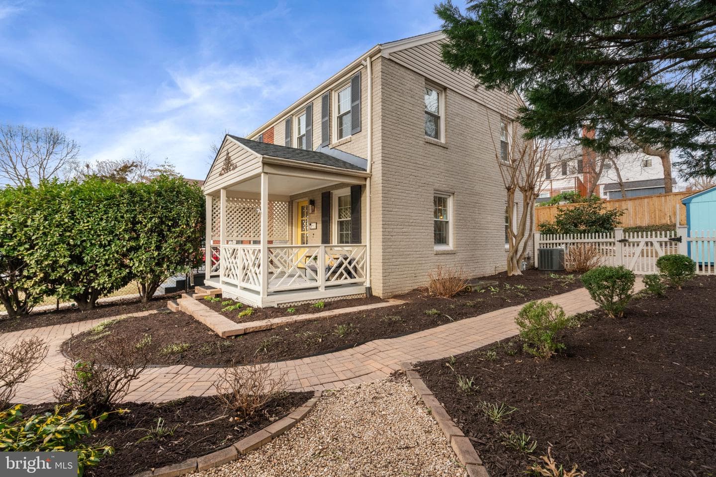 5915 Edgehill Drive photo 3