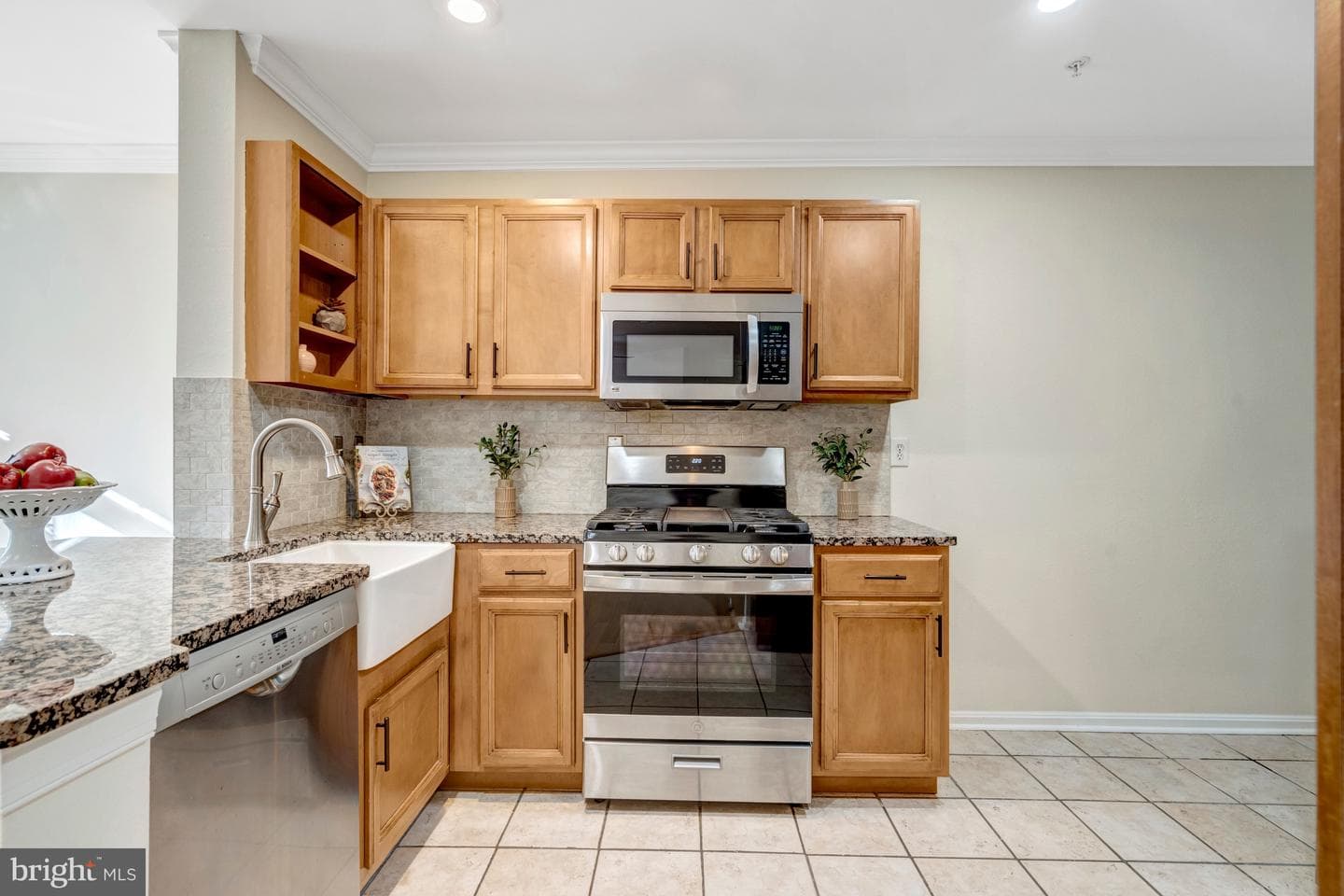 12851 Fair Briar Lane photo 9