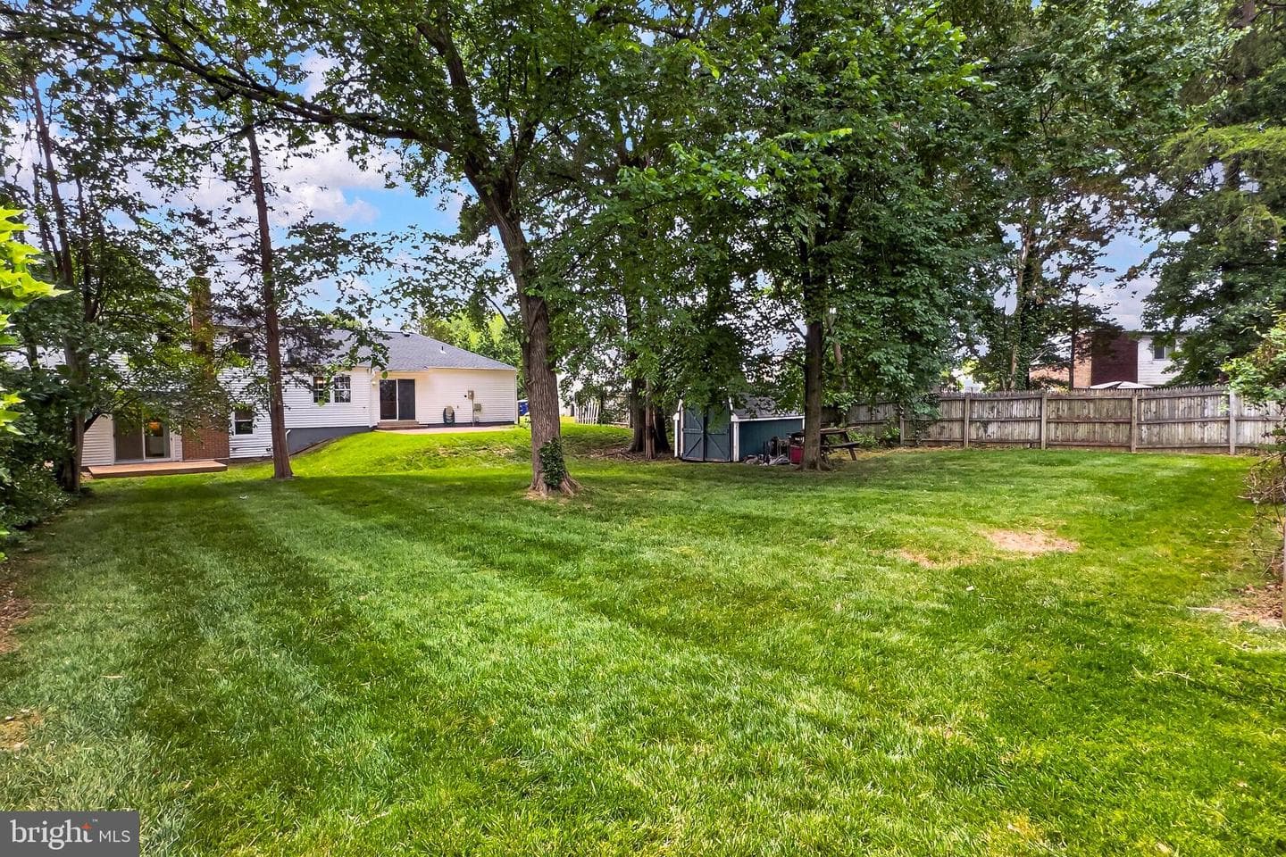 754 Barbaralynn Place photo 46