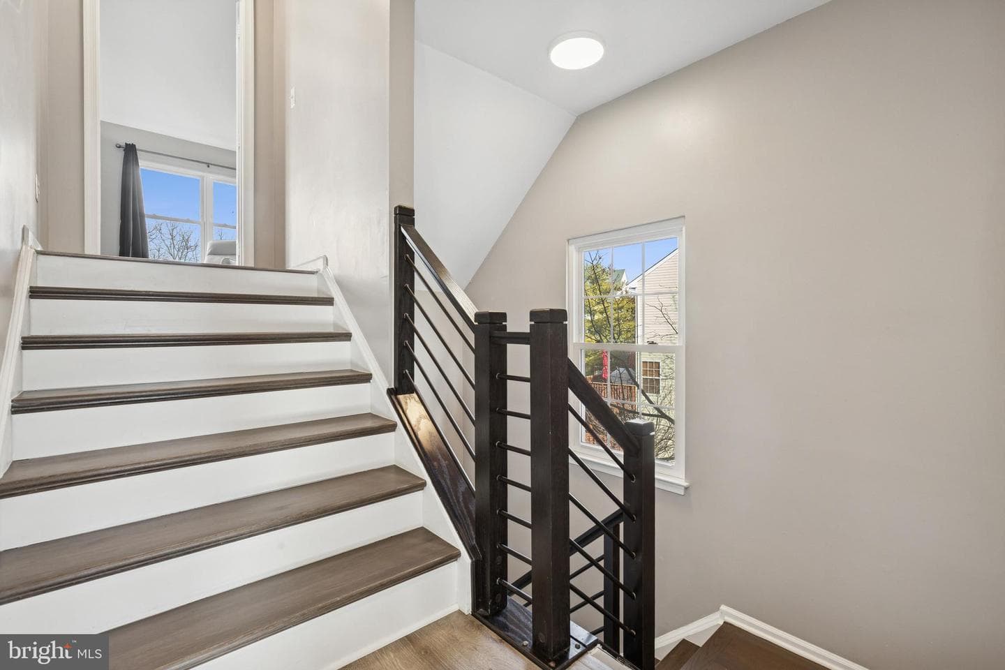 2558 James Monroe Circle photo 13