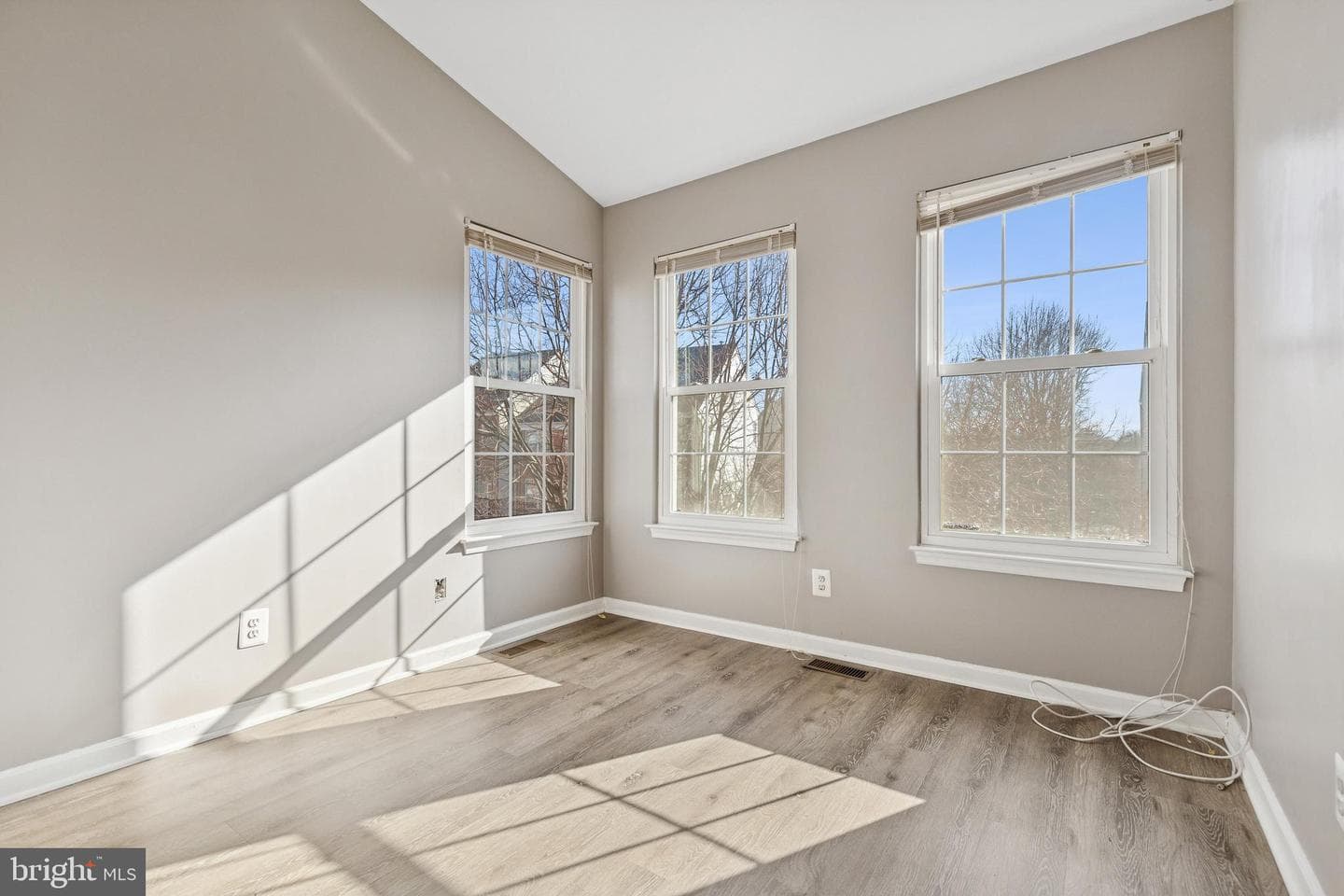 2558 James Monroe Circle photo 19